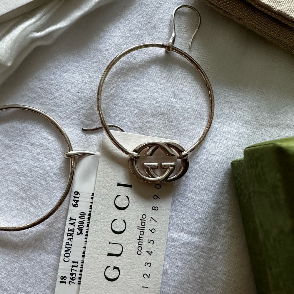 Gucci .925 Sterling Silver hoops NWT - Picture 4 of 10